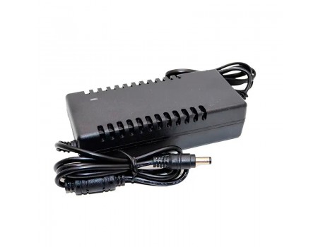 Зарядний пристрій LiFePo4 акумуляторів 12V, штекер 5,5, з індикацією, DC:14.6V 3A, BOX, (133*60*30)mm